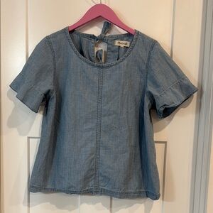 Madewell Blue Blouse with Short Sleeves and Relaxed Fit
